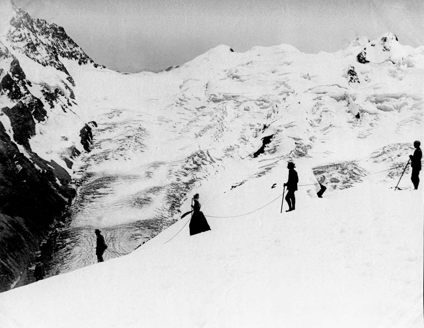 The Lizzie Le Blond Collection. Courtesy The Martin and Osa Johnson Safari Museum, Chanute, Kansas Lizzie Le Blond climbing on Piz Corvatsch, July 1889